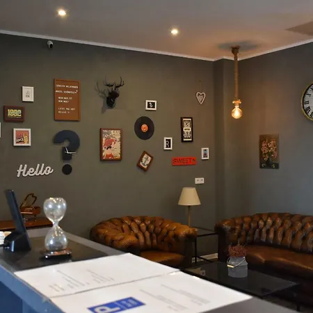 Schoenefeld Мотель 3*