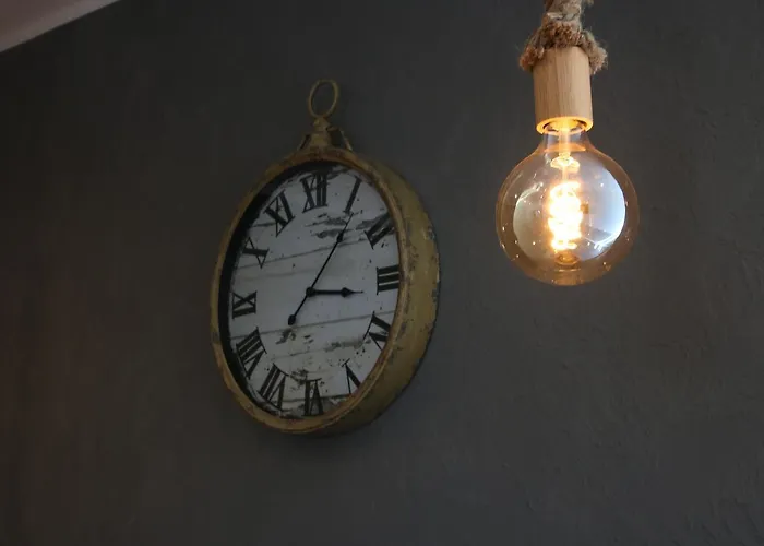 Schoenefeld Мотель