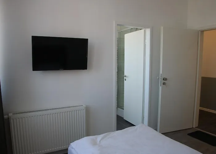 Motel Schoenefeld 3*