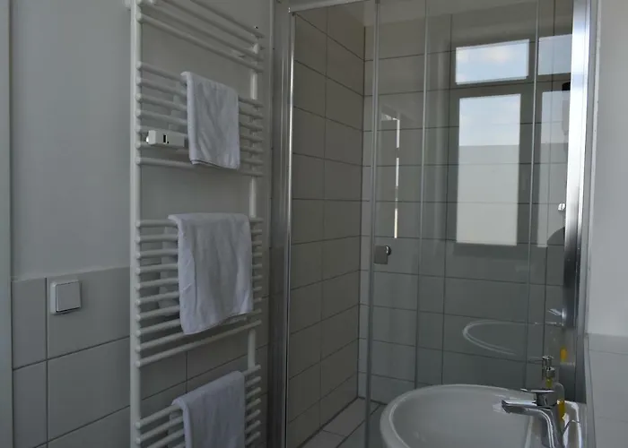 Schoenefeld Motel 3*